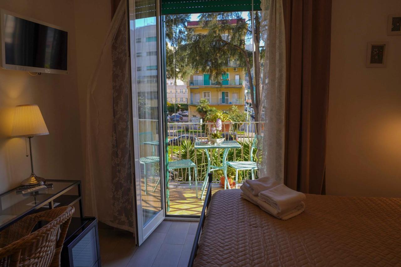 Anthea Bb Napoli Bed & Breakfast Exterior photo